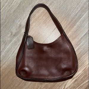 Vintage Coach Ergo 9027 Bag